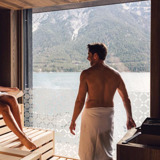 gemischte Sauna im Urlaub in Tirol
