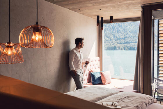 Hotelzimmer mit Seeblick Tirol