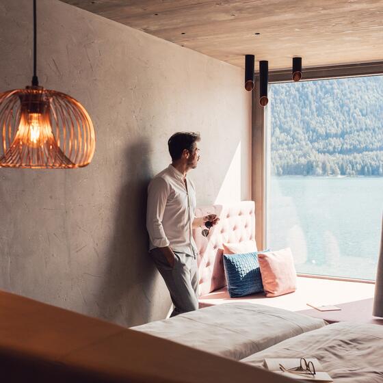 Hotelzimmer mit Seeblick Tirol
