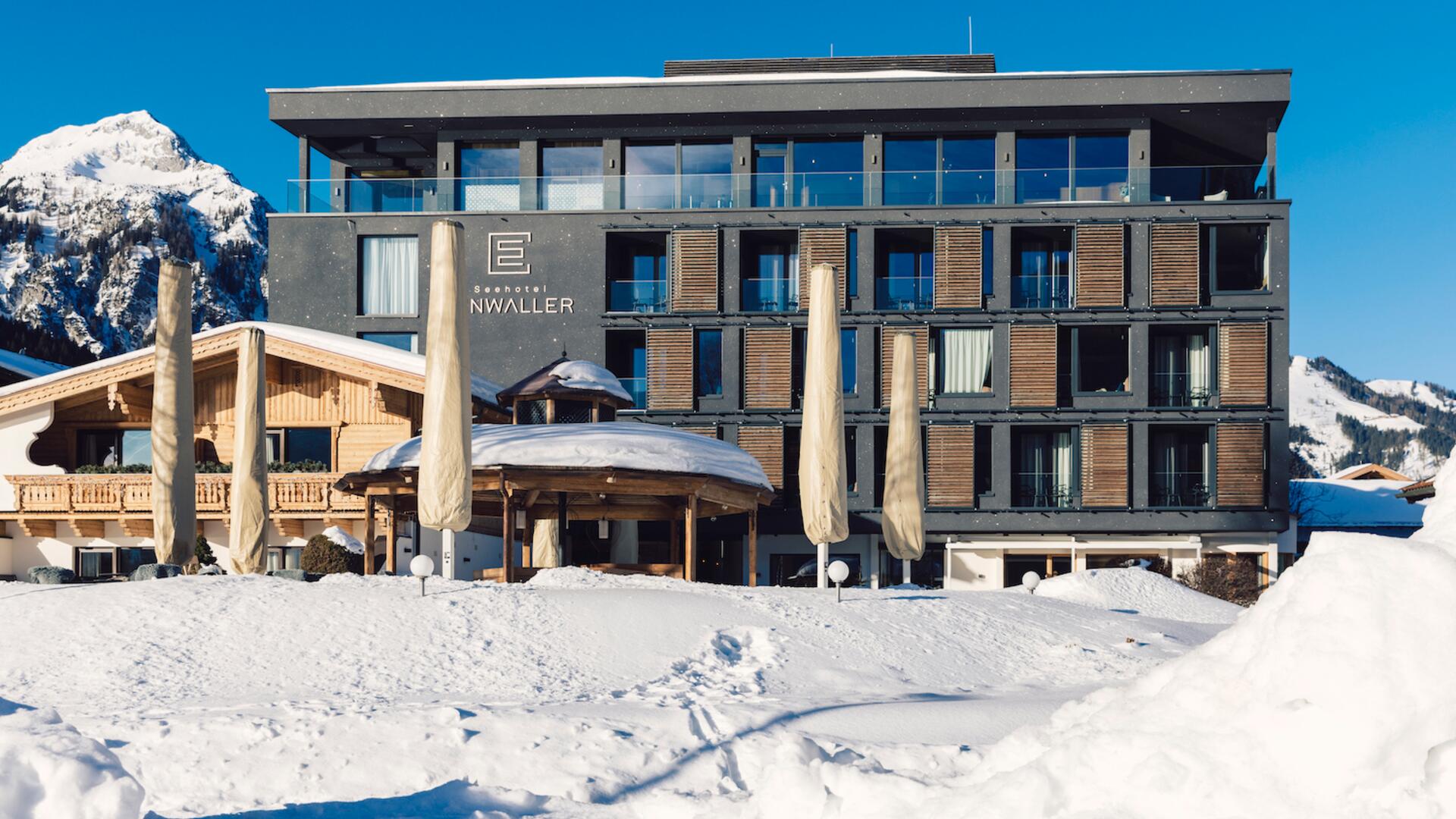 Exterior view of Seehotel Einwaller in winter